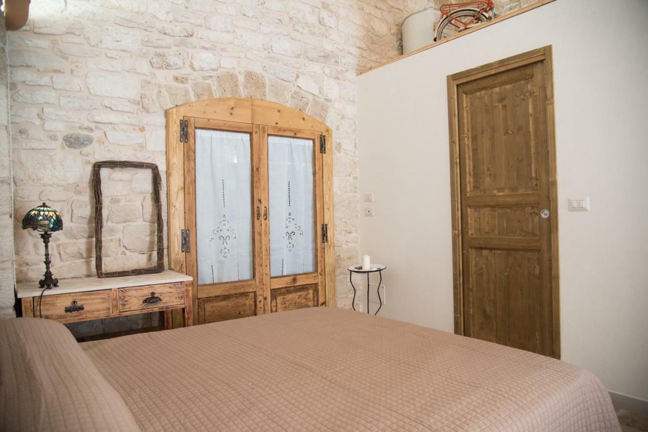 Piazza Duomo - Medieval Puglia'S House Giovinazzo Exteriör bild