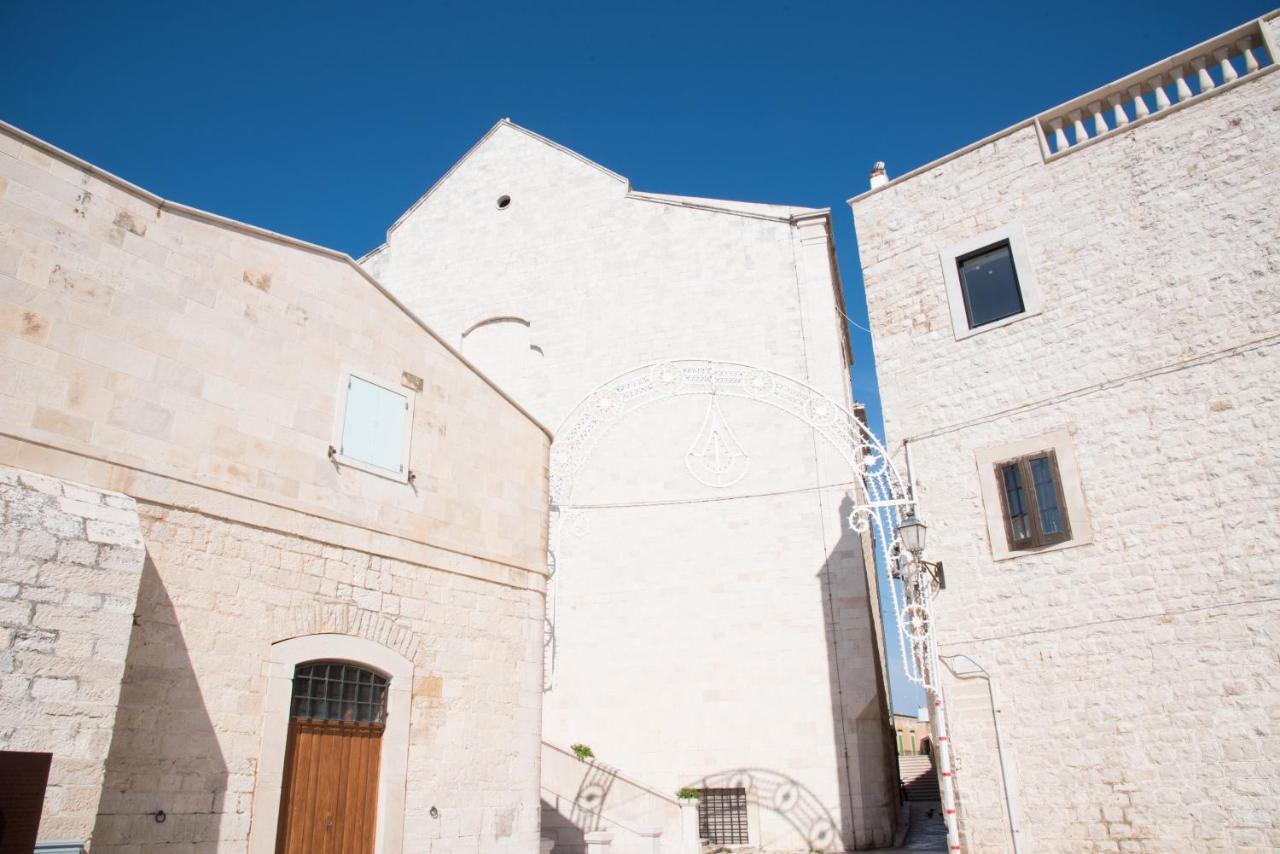 Piazza Duomo - Medieval Puglia'S House Giovinazzo Exteriör bild